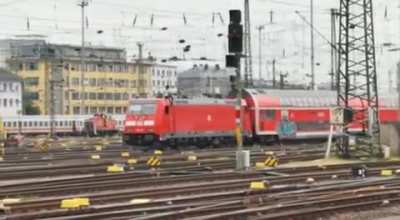 Idiot climbs on top of a train with power lines with 15000 Volt electricity overhead (No he didn&rsquo;t burn to a crisp)