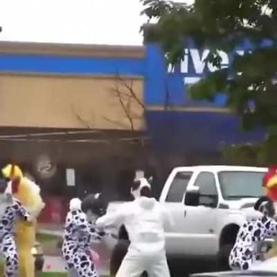 "Eat mor chikin"