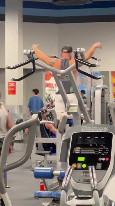 Assisted Pull-Ups meet Haka