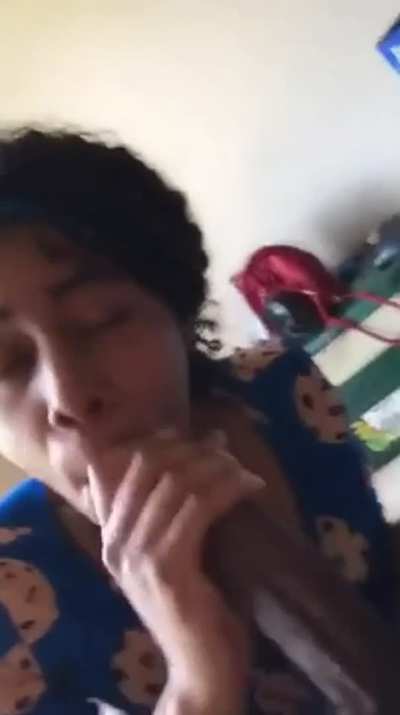 She wasn&rsquo;t stopping until she got that nut