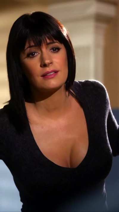 Paget Brewster in Criminal Minds