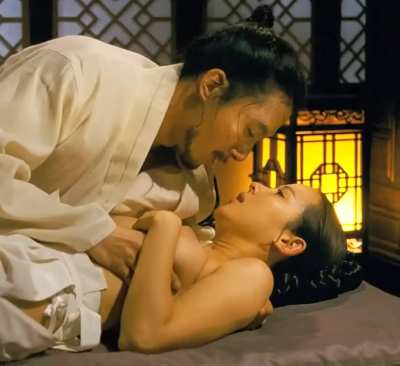 Cho Yeo-jeong from Parasite in 'The Servant'