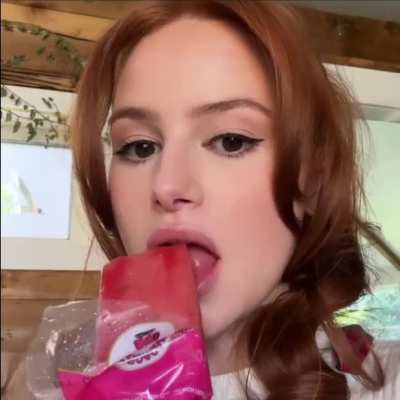 Madelaine eating an ice lolly