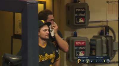 [Highlight] Gregory Polanco launches a ball to the upper deck off of Brandon Woodruff to tie the game at 2-2