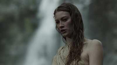 Alyssa Sutherland in "Vikings"