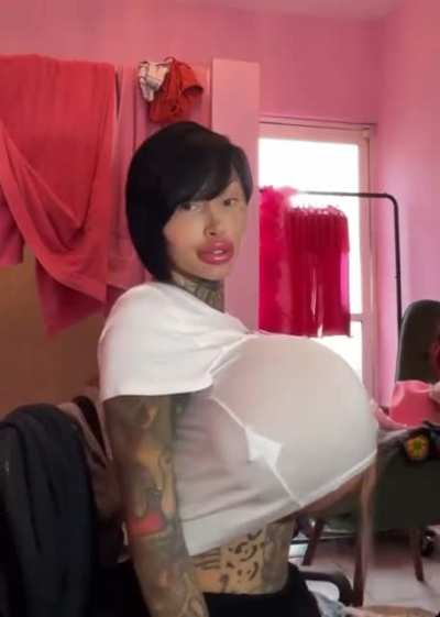 Can&rsquo;t believe she&rsquo;s trying to go bigger