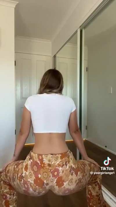 @yourgirlange1 