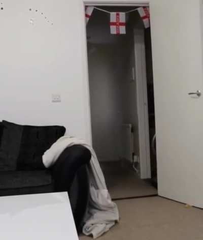 Wait... where&rsquo;d she go?!