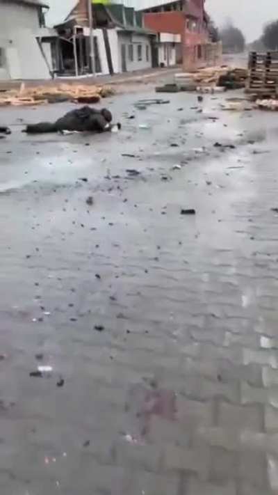 Footage of Gostomel, Ukraine after Russian forces were pummelled