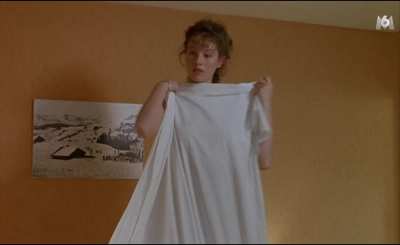 Agn&egrave;s Blanchot - La Petite Amie (FR1988) - She sleeps naked, so what?