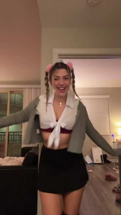 Britney TikTok 
