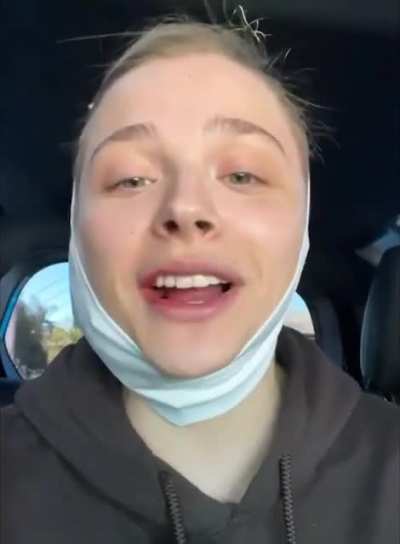 Chlo&euml; after having her wisdom tooth removed
