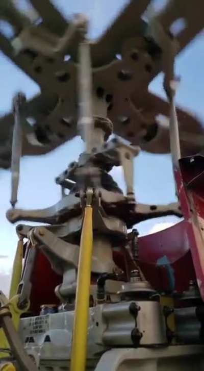 Pretty cool video running a 407 at 100% and my camera catching different framerates of different parts