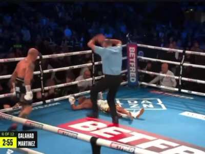Some of boxing&rsquo;s devastating overhands.
