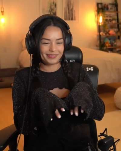 Rae's new top 