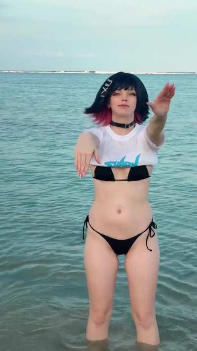 Macarena shark Ellen
