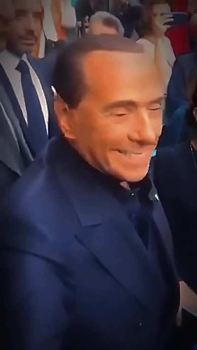 Zio silvio🗿🍷