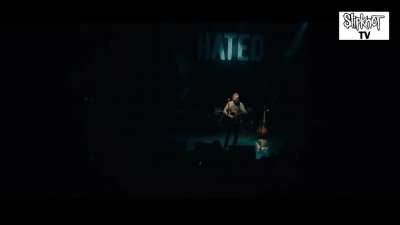 Corey Taylor singing SpongeBob at his concert.