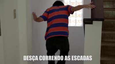uma idosa fazendo muscula&ccedil;&atilde;o