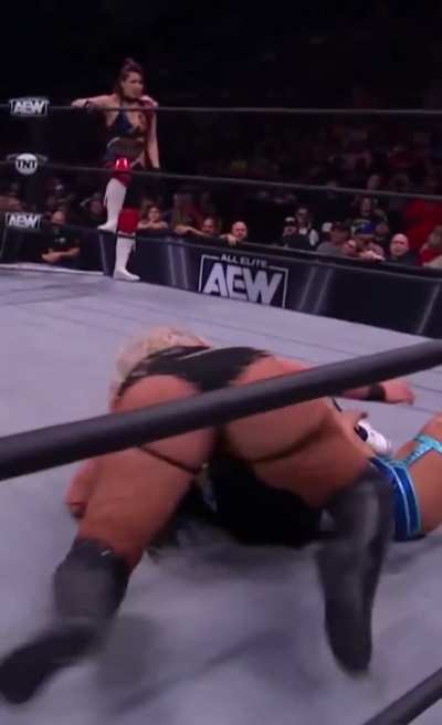 Toni Storm