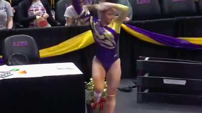 LSU&rsquo;s Alyona Shchennikova 💜💛🤍🐯
