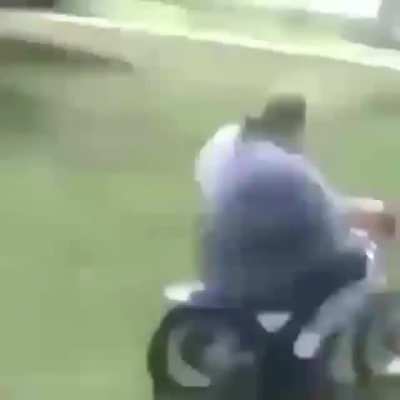 Salve para o pessoal de S&atilde;o Jos&eacute; dos Campos,t&ocirc; chegando hein,Voa mlk