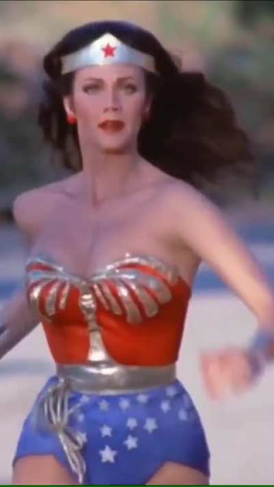 Lynda Carter 