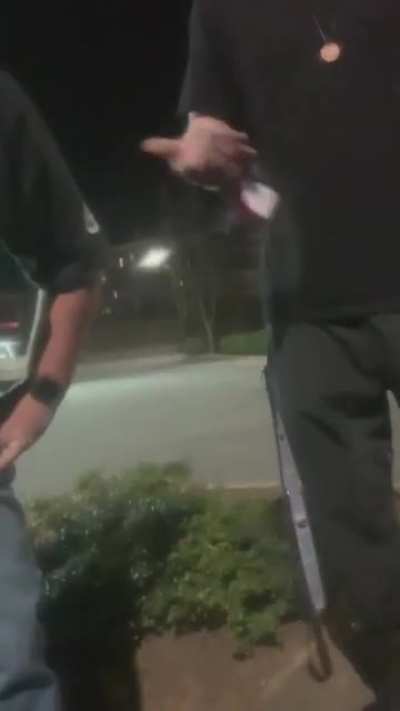 Doordash driver supposedly threatened with pizza sauce after refusing to leave parking spot