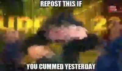 😎