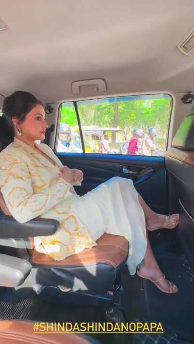 Beautiful Hina 