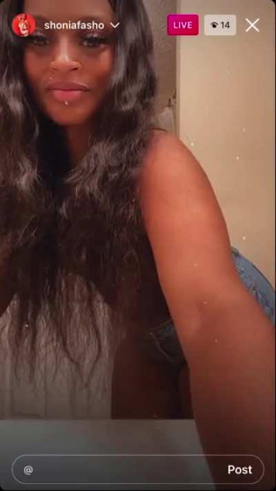 She&rsquo;s so 🔥🔥😍😍