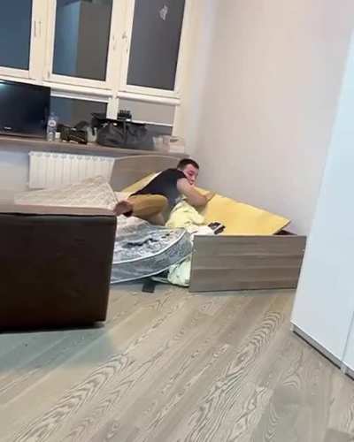 2 Guys are just chilling until...