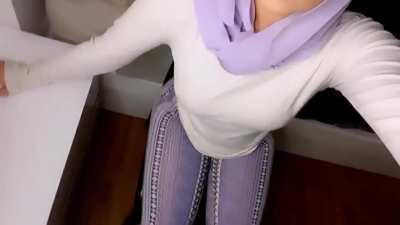 lube your first up and fuck it for your teen goddess , loser . cum for her hips , they own you . 💞
