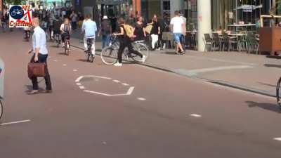 A busy morning in the Netherlands, now & before