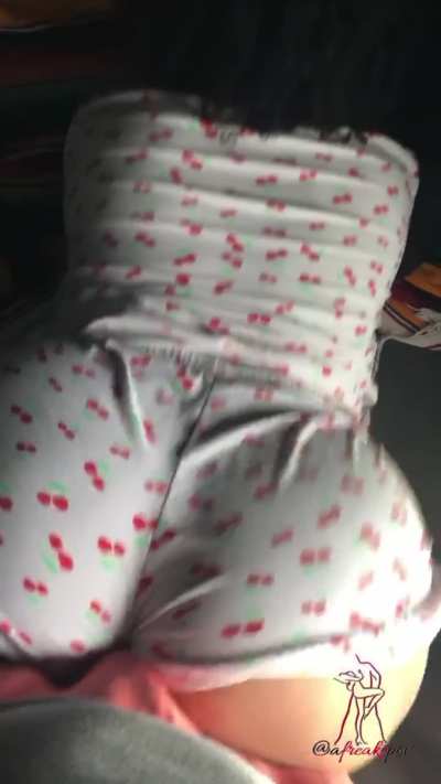 🍒 Cherry Assjob