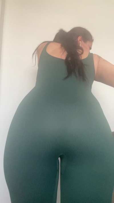 my sexy ass making the best farts
