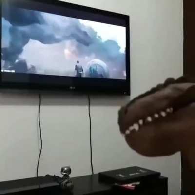 Eu recomendo abaixar o volume mas fa&ccedil;a o que quiser