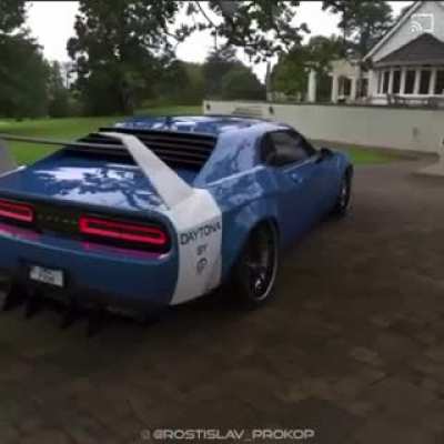 Love when ppl take a newer model of a car and use it to recreate an older version