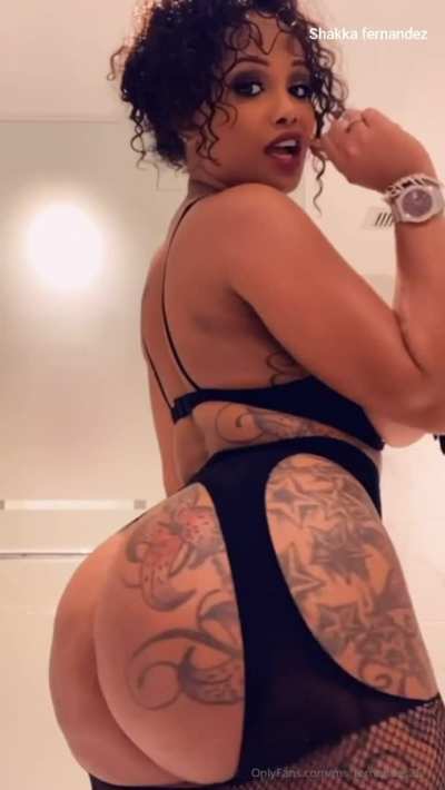 Ebony masters of ass shaking