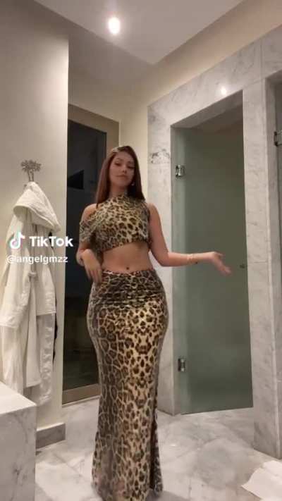 Tt