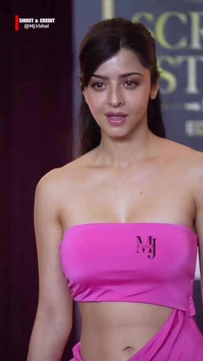 Vedhika