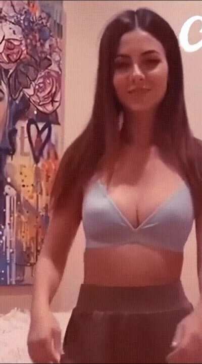 Victoria Justice ready to have fun with you. How long could you last with her
