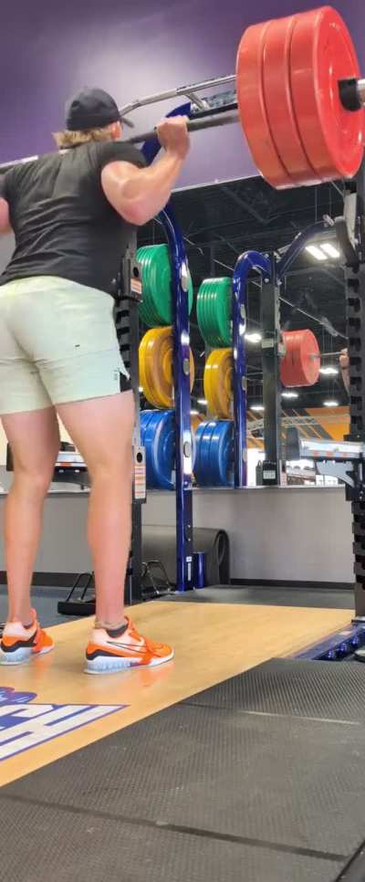 140kg x 20 @ 110kg BW, 198cm (6'6") tall - Thoughts on form? I'm a bit concerned about butt speed / movement.