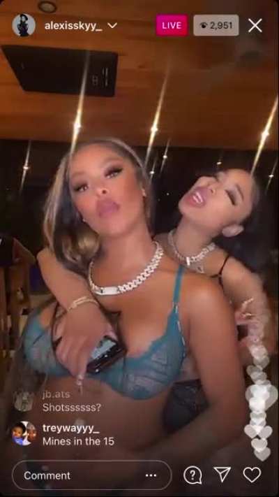 Alexis sky 😍