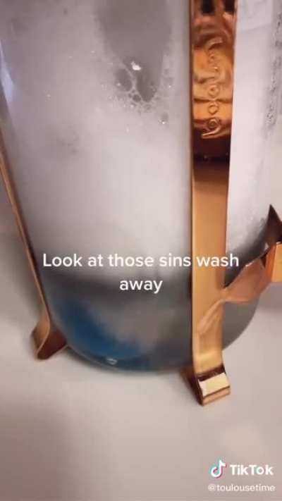 wo&euml;rm bath time