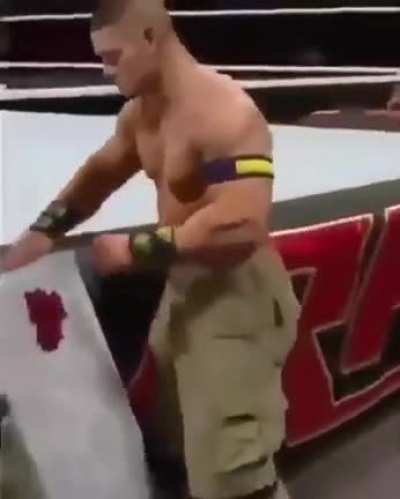 Mutlu John Cena