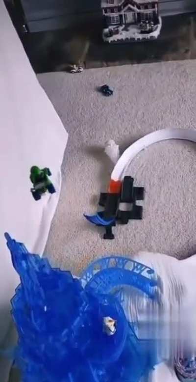 LuIgI dIeS iN gO-cArT aCcIdEnT