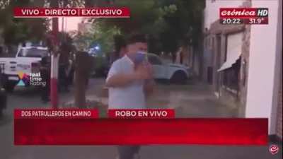 Periodista de Cronica se enteró en vivo que le desvalijaban la casa
