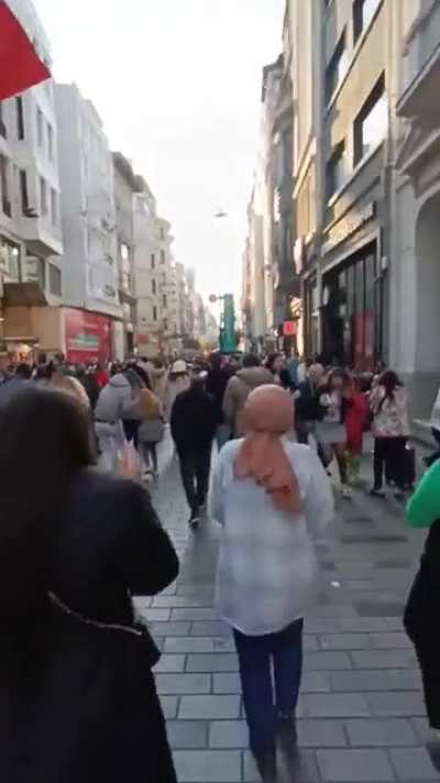 Explosion in Turkey&rsquo;s Taksim street, most crowded touristic place in the country