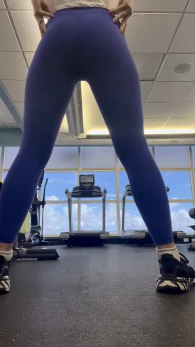 Leg day, let&rsquo;s go 💪 [F]